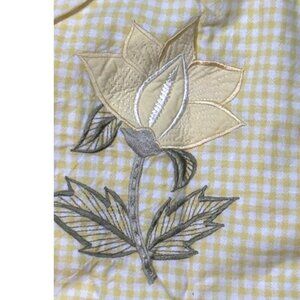 Vintage Floral Yellow Gingham Pillowcases Set Of 2 Applique Flowers Granny Core